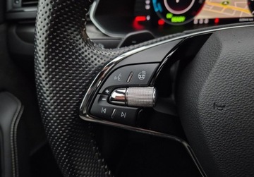 Skoda Superb III Kombi Plug-In Hybrid 1.4 TSI Plug-In-Hybrid 218KM 2021 Skoda Superb 1.4IV 218KM Plug-in Hybrid DSG SportlinePakiety Bezwypadek Al, zdjęcie 20