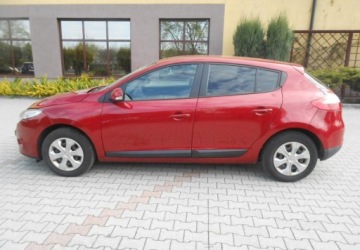 Renault Megane III Hatchback 1.6 16v 100KM 2009 Renault Megane Renault Megane III 1.6 BENZYNA 100 KM 1.6 Benzyna 100KM, zdjęcie 7
