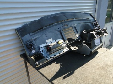 VW TOURAN И КОНСОЛЬ ПРИБОРНОЙ ПАНЕЛИ КОКПИТА