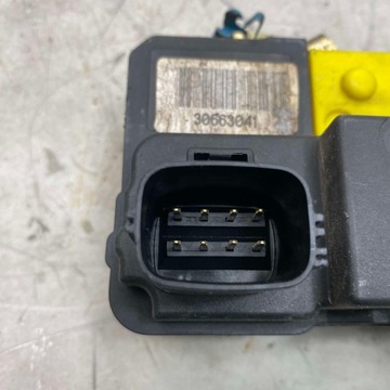 VOLVO S60 V70 ZÁMEK DVEŘE LEVÝ PŘEDNÍ 8 PIN