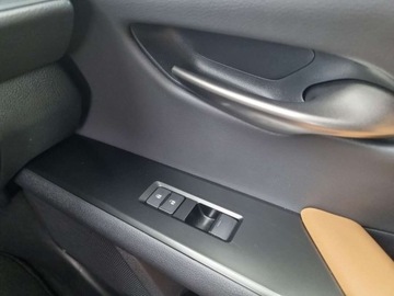 Lexus UX Crossover Facelifting 2.0 300h 199KM 2024 Lexus UX 300h F Sport Design Salon PL 2.0 Hybryda 199KM, zdjęcie 24