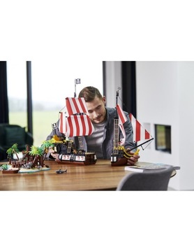 КОЛЛЕКЦИОННЫЙ НАБОР LEGO IDEAS PIRATES OF BARACUDA BAY 21322 2545 EL НОВЫЙ