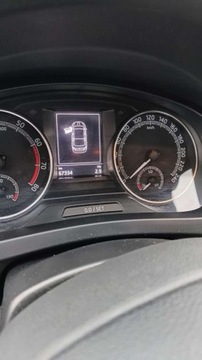 Skoda Rapid II Liftback Facelifting 1.0 TSI 95KM 2018 Skoda RAPID Skoda Rapid 1.0TSi Ambition od Dealera Bemo Motors Benzyna 95KM, zdjęcie 11