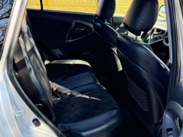 Toyota RAV4 III MPV Facelifting 2.2 D-4D 150KM 2011 Toyota RAV-4 4x4 2.2D 2011 Bogata Wersja Elektryka, zdjęcie 6