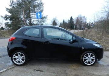 Mazda 2 II 2008 Mazda 2 BEZ RDZY sliczna niezawodna tania ekonomiczna. KLIMA 1wlasciciel, zdjęcie 4