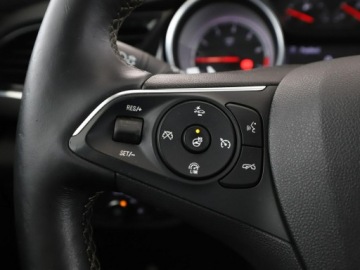 Opel Insignia II Sports Tourer 1.5 Turbo 165KM 2018 Opel Insignia INNOVATION automat półskóra navi, zdjęcie 30