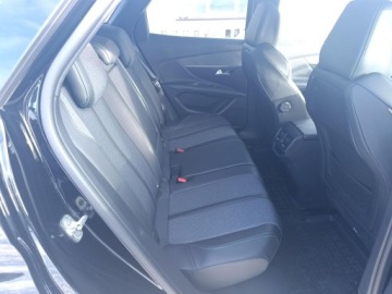 Peugeot 3008 II Crossover Facelifting  1.2 PureTech 130KM 2021 Peugeot 3008 1.2 PureTech Allure Pack S&amp;S II (2016, zdjęcie 16