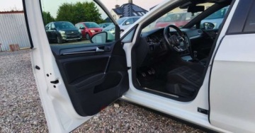 Volkswagen Golf VII GTD 5d 2.0 TDI-CR BlueMotion Technology 184KM 2016 Volkswagen Golf Volkswagen Golf GTD (BlueMotion Technology) 2.0 Diesel, zdjęcie 13