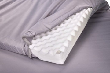 Автомобильная палатка, крепящаяся на фаркоп Thule Outset