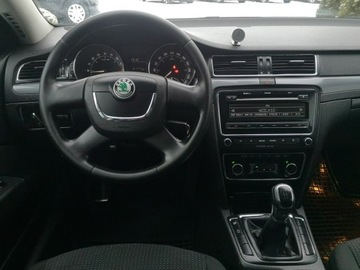 Skoda Superb II Sedan 1.9 TDI PD 105KM 2008 Škoda Superb Skoda Superb 1,9 TDI 105 KM Klimatr, zdjęcie 14