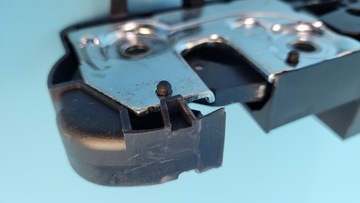 W177 A180 18r ЗАМОК СИДЕНЬЯ ЛЕВЫЙ ЗАДНИЙ A1779205300