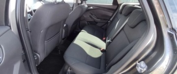 Ford Focus III Kombi Facelifting 1.0 EcoBoost 125KM 2016 Ford Focus navi , ladny , zadbany,nowy rozrzad w aso ford,bezwypadek 125KM, zdjęcie 29