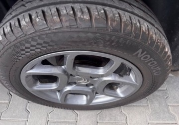 Citroen C4 Cactus Crossover Facelifting 1.2 PureTech 82KM 2018 Citroen C4 Cactus bezwypadekserwis asojak nowySHINE 1.2 Benzyna 82KM, zdjęcie 37
