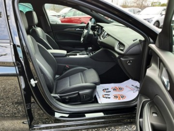 Opel Insignia II Sports Tourer Facelifting 2.0 Diesel 174KM 2021 Opel Insignia Salon Pl / Bezwypadkowy / Automat, zdjęcie 29