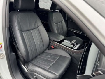 Audi A8 D5 Sedan Facelifting 3.0 55 TFSI 340KM 2022 Audi A8 S line,Head Up,Kamery 360,Panorama,BO 3.0 Benzyna 340KM, zdjęcie 31