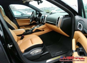 Porsche Cayenne II SUV Facelifting 3.0 E-Hybrid 416KM 2017 Porsche Cayenne 2017, 3.0L, 4x4, S E-HYBRID, p..., zdjęcie 5