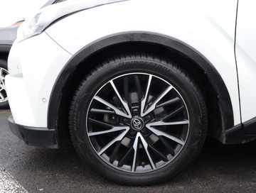 Toyota C-HR I Crossover 1.8 Hybrid 122KM 2016 Toyota C-HR 1.8 Hybrid, Salon Polska, Automat, zdjęcie 13