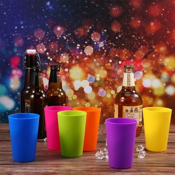 24 шт. Разноцветные пластиковые стаканчики для питья.