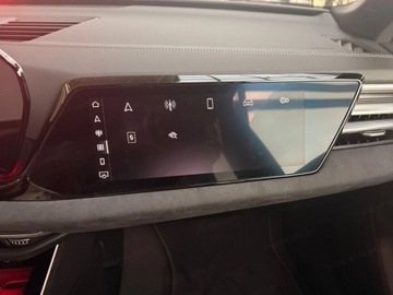 Audi A6 C8 Allroad 2.0 40 TDI 204KM 2025 AUDI A6 TDI quattro S line Avant Combi (204 KM) 2025, zdjęcie 11