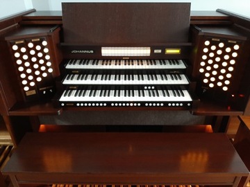 ЦИФРОВОЙ ЦЕРКОВНЫЙ ОРГАН JOHANNUS REMBRANDT 3090 ПРЕМИУМ ЦВЕТ МАХАГОНИ