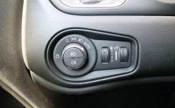 Jeep Renegade 2023 Jeep Renegade 1.5 T4 mHEV Limited FWD SS DCT 2023 Hybrid Gwarancja od R, zdjęcie 26