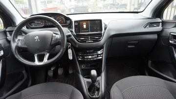 Peugeot 208 I Hatchback 5d Facelifting 1.2 PureTech 82KM 2017 Peugeot 208 Polski salon. Gwarancja. Polecam !!!, zdjęcie 2