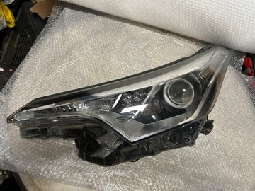 LAMPA PRZÓD PRZEDNIA LEWA TOYOTA C-HR CHR