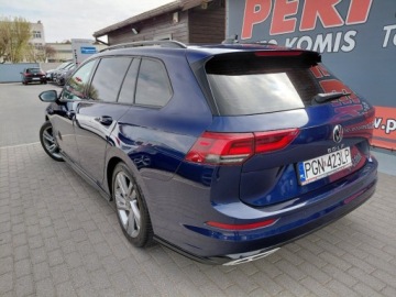 Volkswagen Golf VIII Variant 1.5 TSI 150KM 2023 Volkswagen Golf R Line Panorama Kamera Harman Kardon 1.5 Benzyna 150KM, zdjęcie 4