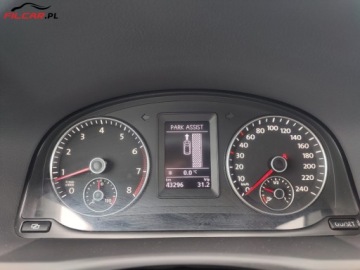 Volkswagen Touran II 1.4 TSI 140KM 2013 Volkswagen Touran GWARANCJA 7-Osobowy ZNIKOMY PRZEBIEG Mozliwa zamiana Raty, zdjęcie 12