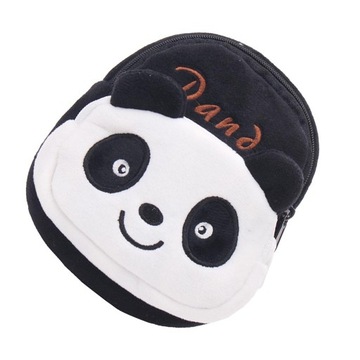 Рюкзак с кукольными аксессуарами для 18 черно-белых кукол.