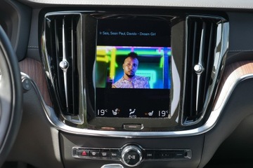 Volvo V60 II  Kombi Plug-in 2.0 T6 Plug-In Hybrid 341KM 2021 Volvo V60 T6 341ps AWD Inscription 360 Hak Harman Pamięć Ogrz.Szyba+Kierown, zdjęcie 13