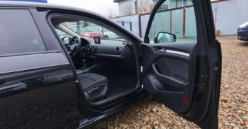 Audi A3 8V Cabriolet 1.6 TDI clean diesel 110KM 2016 Audi A3 Sportback Audi A3 Sportback 1.6 TDI 1.6 Diesel 110KM, zdjęcie 20