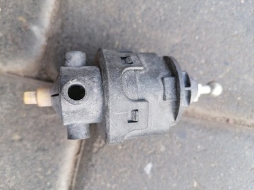MOTOREK ŘÍZENÍ REGULACE SVĚTLA SVĚTLO HONDA JAZZ III 2008-2014