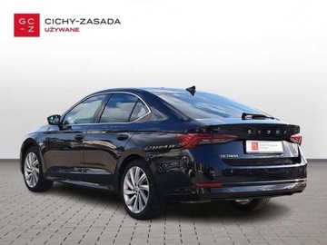 Skoda Octavia IV Liftback 2.0 TSI 190KM 2023 Skoda Octavia 2.0TSI 190KM DSG 4x4 Wersja Style Salon Polska 2.0 Benzyna, zdjęcie 6