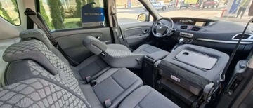 Renault Scenic III Van 2.0 16v 140KM 2011 Renault Scenic Renault Scenic 2.0 16V Privilege CVT 2.0 Benzyna 140KM, zdjęcie 18