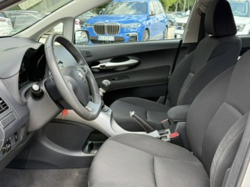 Toyota Auris I Hatchback 5d Facelifting 1.6 Valvematic 132KM 2012 Toyota Auris 1.6 132kM! Manual! Zadbany! Alufelgi, zdjęcie 10