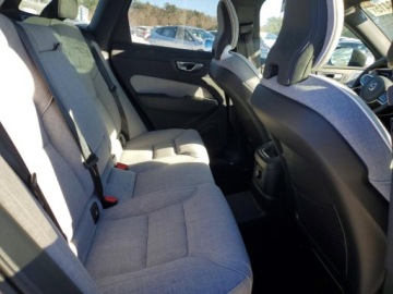 Volvo XC60 II 2024 Volvo XC 60 Ultimate 2024 2.0 Hybryda 247KM, zdjęcie 10