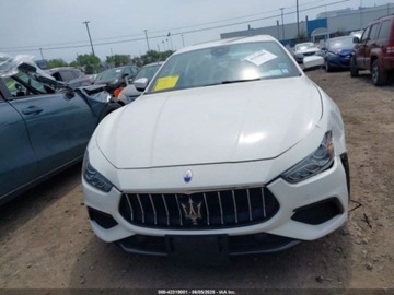 Maserati Ghibli III 2020 Maserati Ghibli 2020 MASERATI GHIBLI S Q4 3.0 Benzyna 424KM, zdjęcie 6
