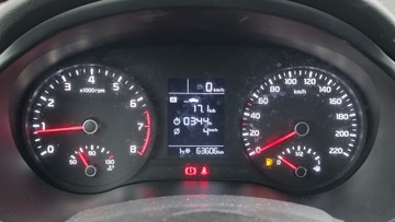 Kia Stonic Crossover 1.2 DOHC 84KM 2018 KIA STONIC (YB) 1.2 CVVT 2017-07, zdjęcie 8