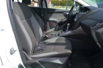 Ford Focus III Hatchback 5d 1.6 Duratec 105KM 2013 Ford Focus, zarejestrowany, zdjęcie 8