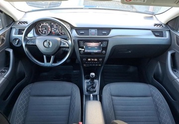 Skoda Rapid II Liftback Facelifting 1.0 TSI 110KM 2018 Skoda RAPID SmartLink Biksenon Climatronic Tempomat Grzane fotele Salon PL, zdjęcie 11