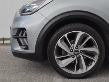 Kia Niro I Crossover 1.6 GDi Hybrid 141KM 2019 Kia Niro Hybrid, Salon Polska, Serwis ASO, zdjęcie 14