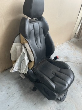 ОБИВКА ПЕРЕДНЕГО ПАССАЖИРСКОГО СИДЕНИЯ RANGE ROVER EVOQUE