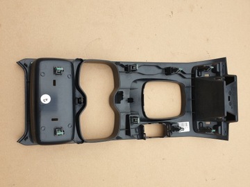 ПАНЕЛЬНЫЙ КОРПУС БАГАЖНИК ТУННЕЛЬ ДЛЯ ХРАНЕНИЯ VOLVO XC40