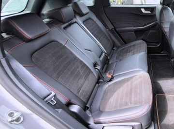 Ford Kuga III SUV Plug-In 2.5 EcoBlue 225KM 2023 Ford Kuga Ford Kuga III Ford Kuga 2.5 Plug-In Hybrid 225 Km ST-Line Przeb, zdjęcie 13