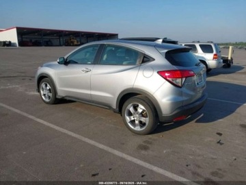 Honda HR-V III 2022 Honda HR-V lx, 2022r., 4x4, 1.8L 1.8 Benzyna 141KM, zdjęcie 3