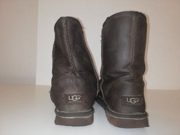 Skórzane zimowe buty firmy UGG. Rozmiar 36.