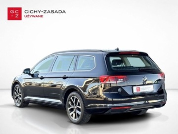 Volkswagen Passat B8 Variant Facelifting 2.0 TDI SCR 150KM 2022 Volkswagen Passat SalonPL 2.0 150KM DSG Business Variant PakietyACCKamera, zdjęcie 6
