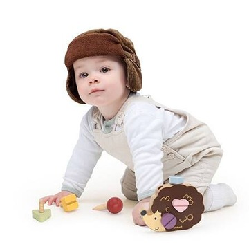 ДЕРЕВЯННАЯ КОНСТРУКЦИЯ ЕЖИК С ВИНТАМИ МОНТЕССОРИ