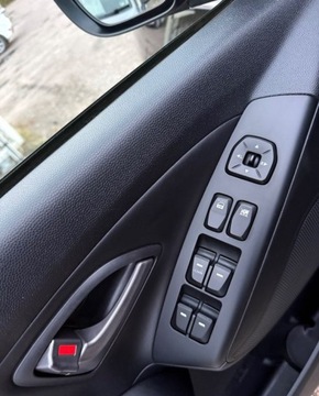 Hyundai ix35 SUV Facelifting 1.6 GDI 135KM 2015 Hyundai ix35 Niski potwierdzony przebieg - tylko 99 tys KM skory 1.6, zdjęcie 13